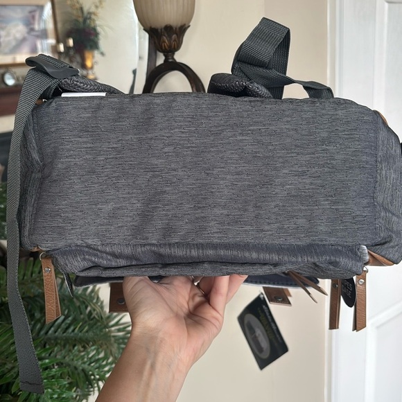 Brand New Eddie Bauer Cascade Back Pack Diaper Bag Two Tone Gray Organizer - Picture 15 of 16